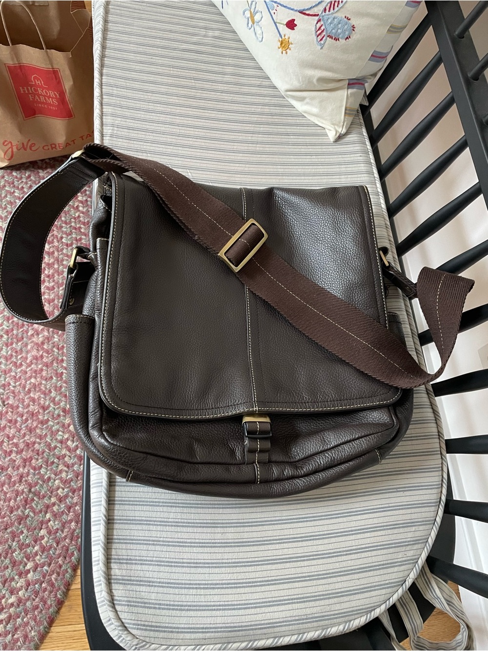 Ameri Leather Pebbled Leather Unisex Messenger Bag Chocolate Brown